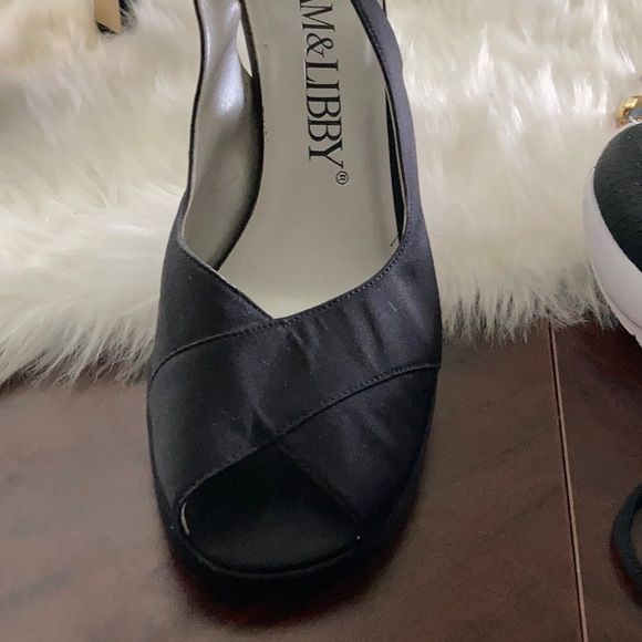 Sam&Libby black size 8 women’s sandal - Picture 2 of 9